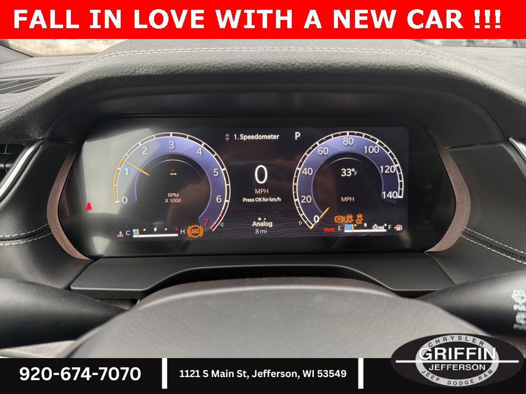 New 2025 Jeep Grand Cherokee L Limited w/ Luxury Tech Group II image 24