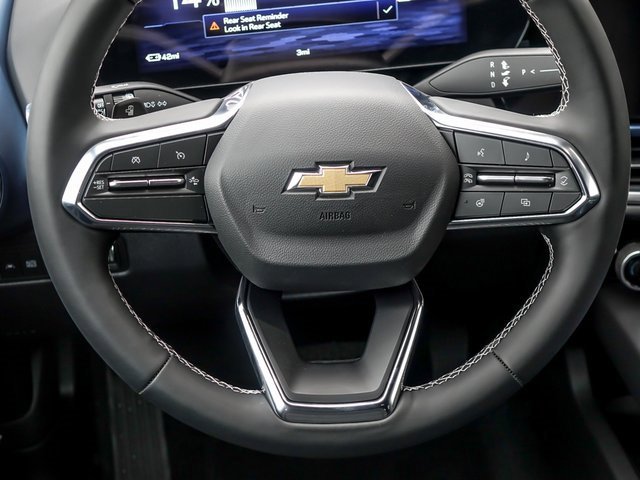 New 2026 Chevrolet Equinox EV LT image 19