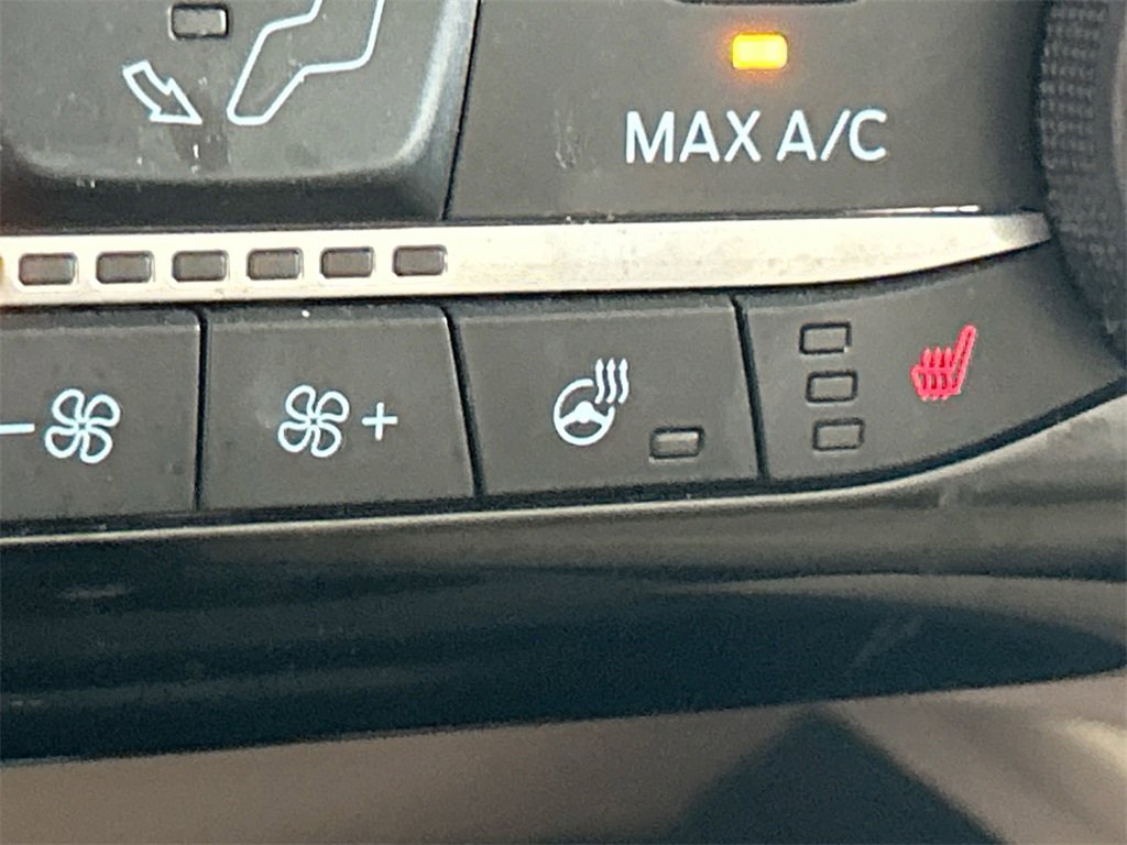 Used 2021 Ford Escape SEL image 19