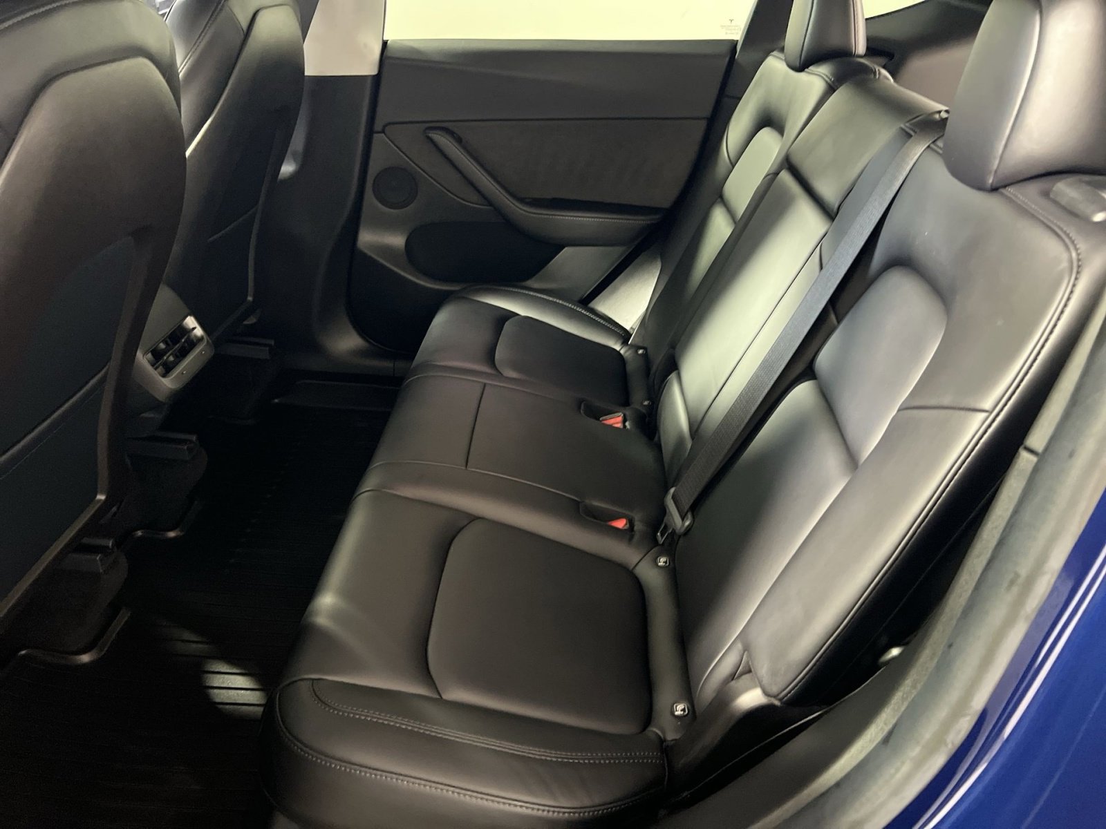 Used 2021 Tesla Model Y Long Range image 26