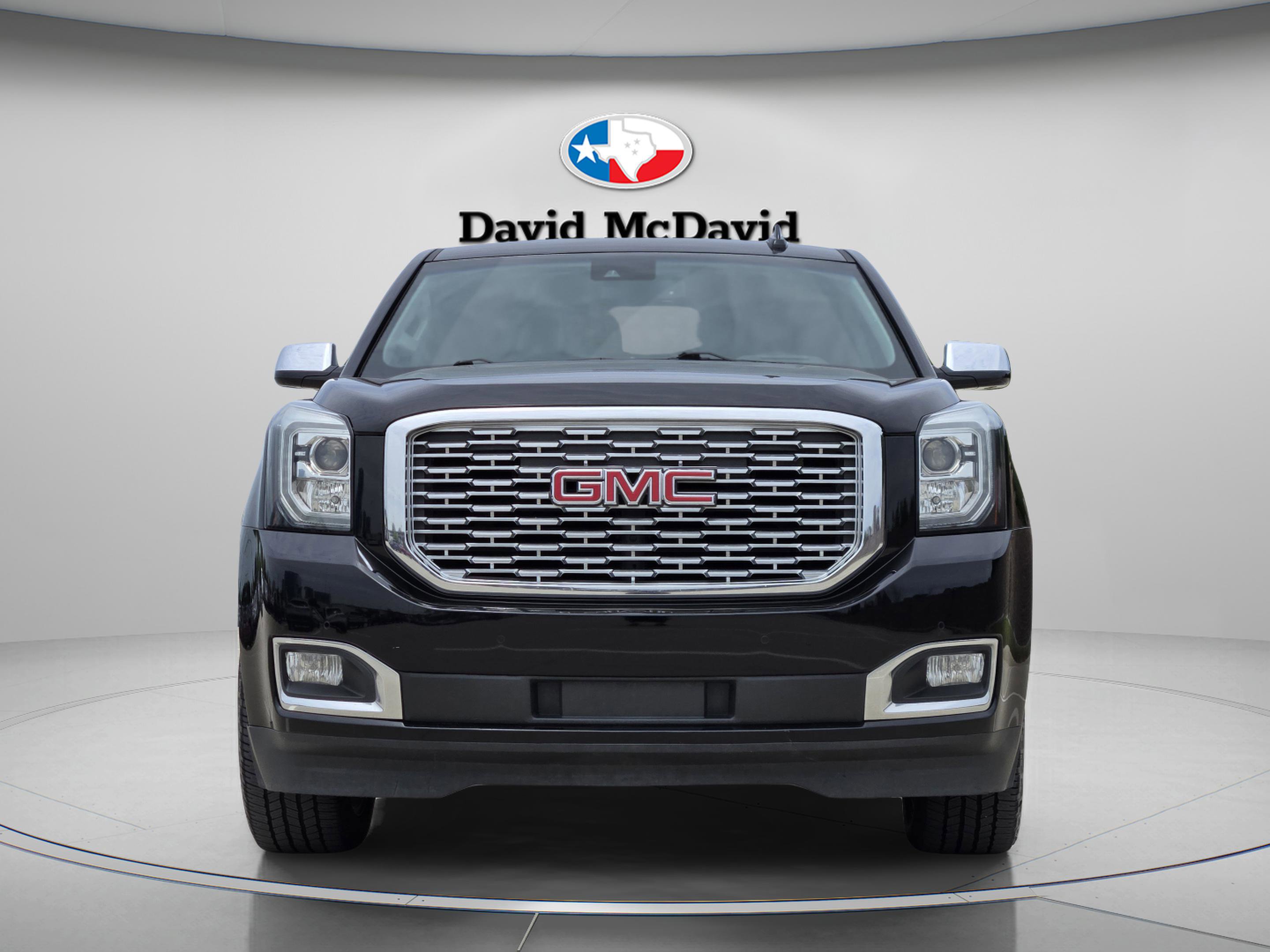 Used 2019 GMC Yukon XL Denali w/ Denali Ultimate Package AWD/4WD image 8
