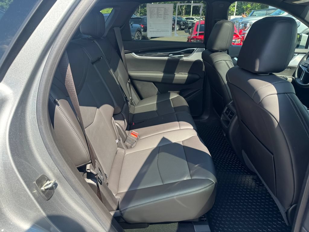 Used 2024 Cadillac XT5 Premium Luxury AWD/4WD image 32