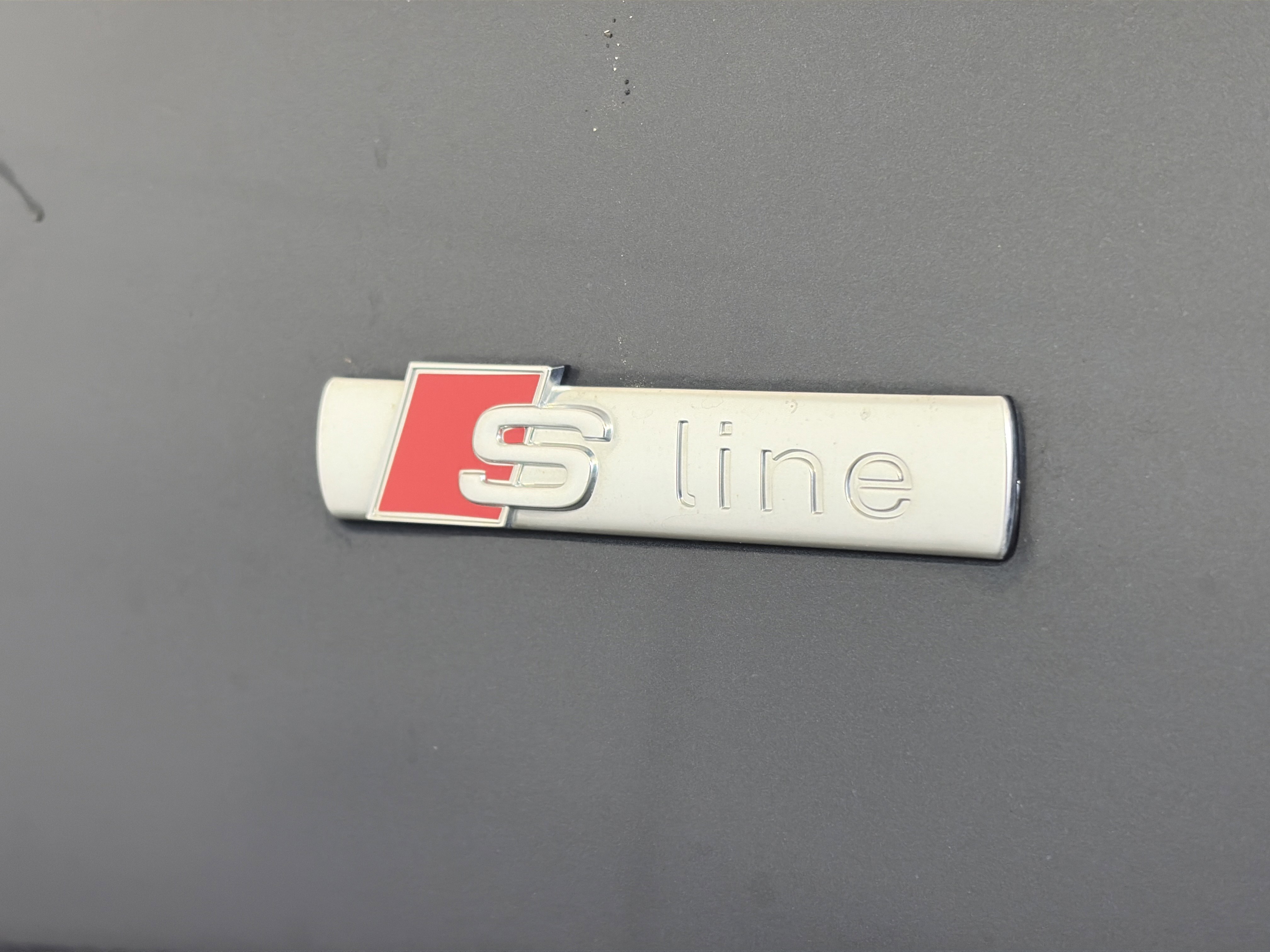 Used 2017 Audi A4 2.0T Premium Plus w/ Premium Plus Package image 17