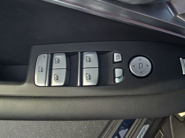 Used 2024 BMW XM Label Red image 31