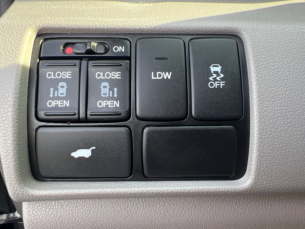 Used 2016 Honda Odyssey EX-L image 29