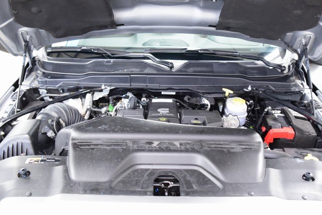 Used 2024 RAM 3500 Laramie w/ Night Edition image 24