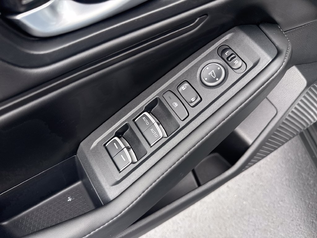 Used 2024 Honda Accord Sport image 10