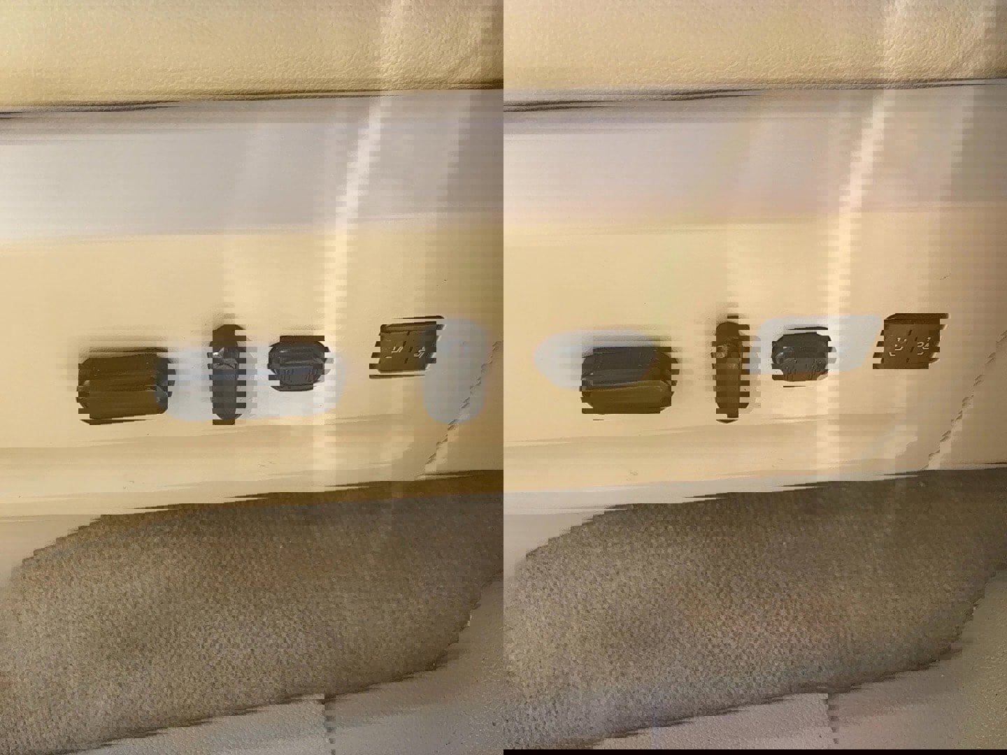 Used 2013 Ford Expedition EL XLT image 20