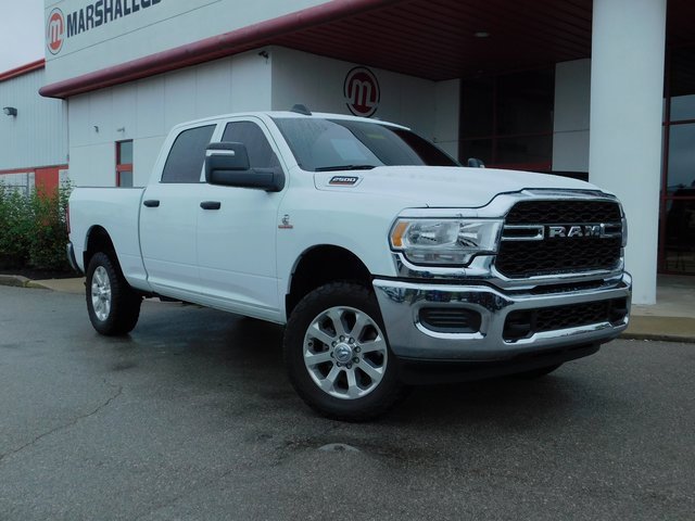 Used 2024 RAM 2500 Tradesman w/ Chrome Appearance Group image 2