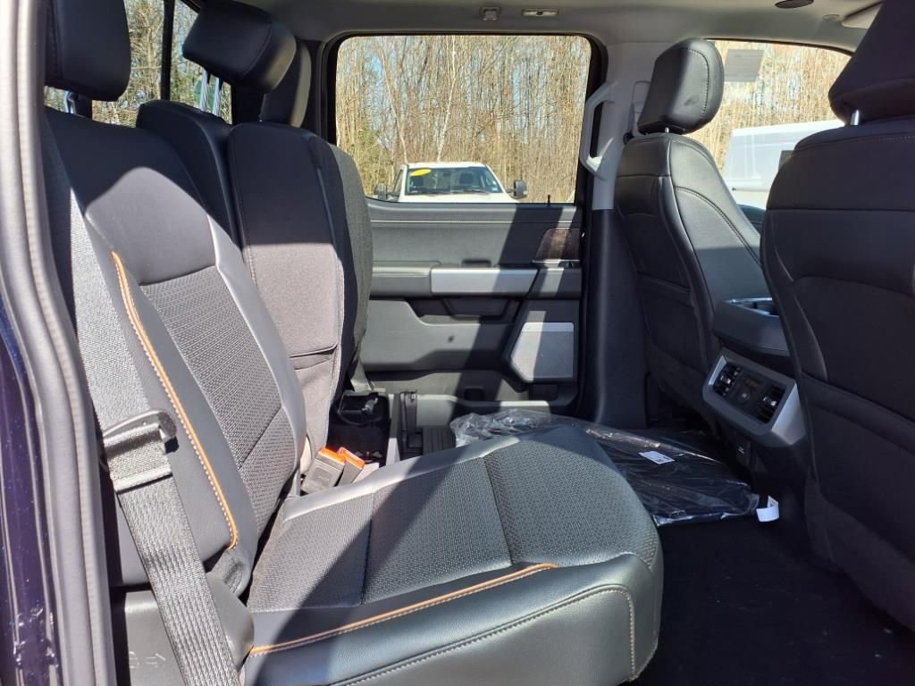 Certified 2025 Ford F350 Lariat w/ Lariat Ultimate Package image 13