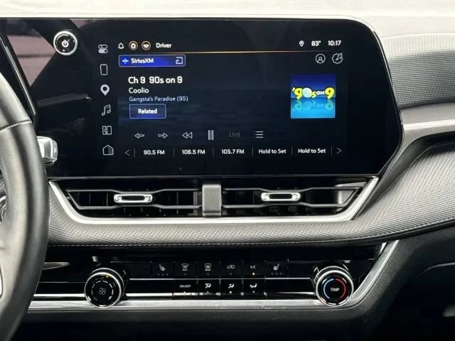 Used 2025 Chevrolet Equinox LT FWD image 16