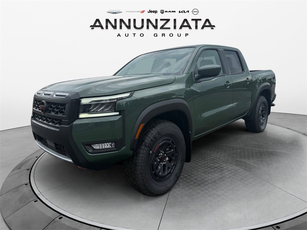 New 2025 Nissan Frontier PRO-4X w/ Interior Protection Package