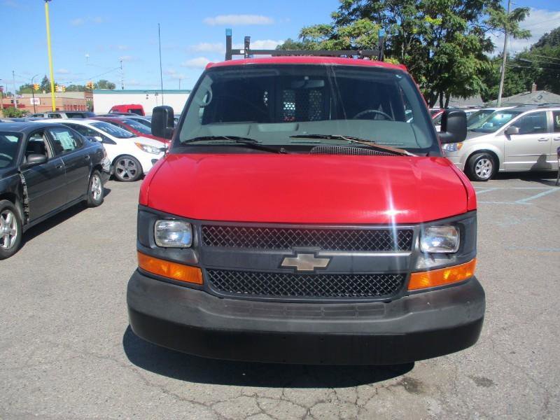 Used 2012 Chevrolet Express 1500 image 3