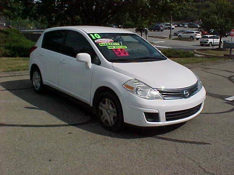 Used 2010 Nissan Versa 1.8 S w/ PWR Plus Pkg image 2