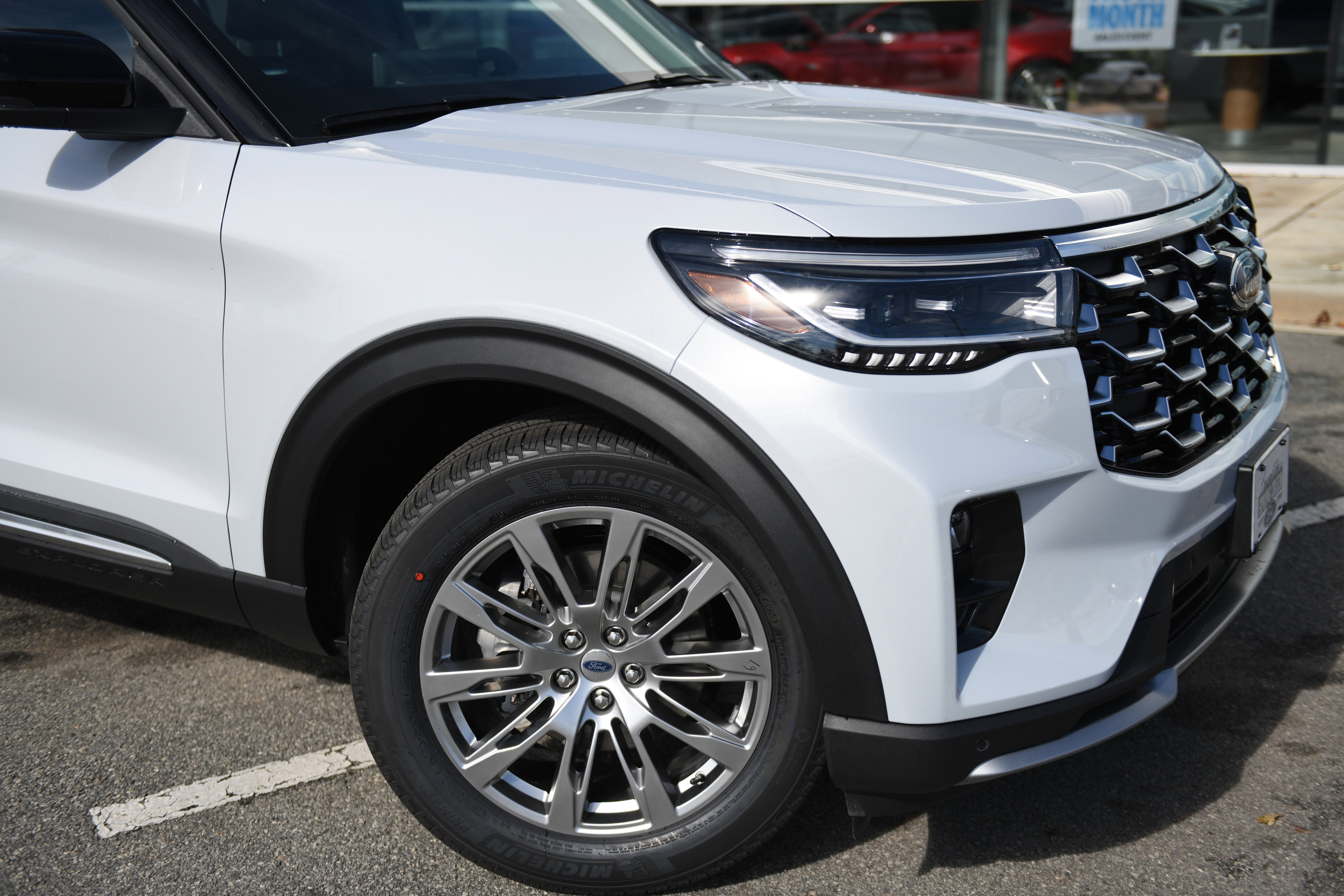 New 2026 Ford Explorer Platinum RWD image 3