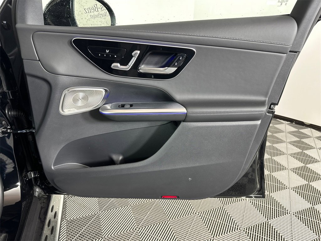 New 2025 Mercedes-Benz GLC 63 AMG S image 15