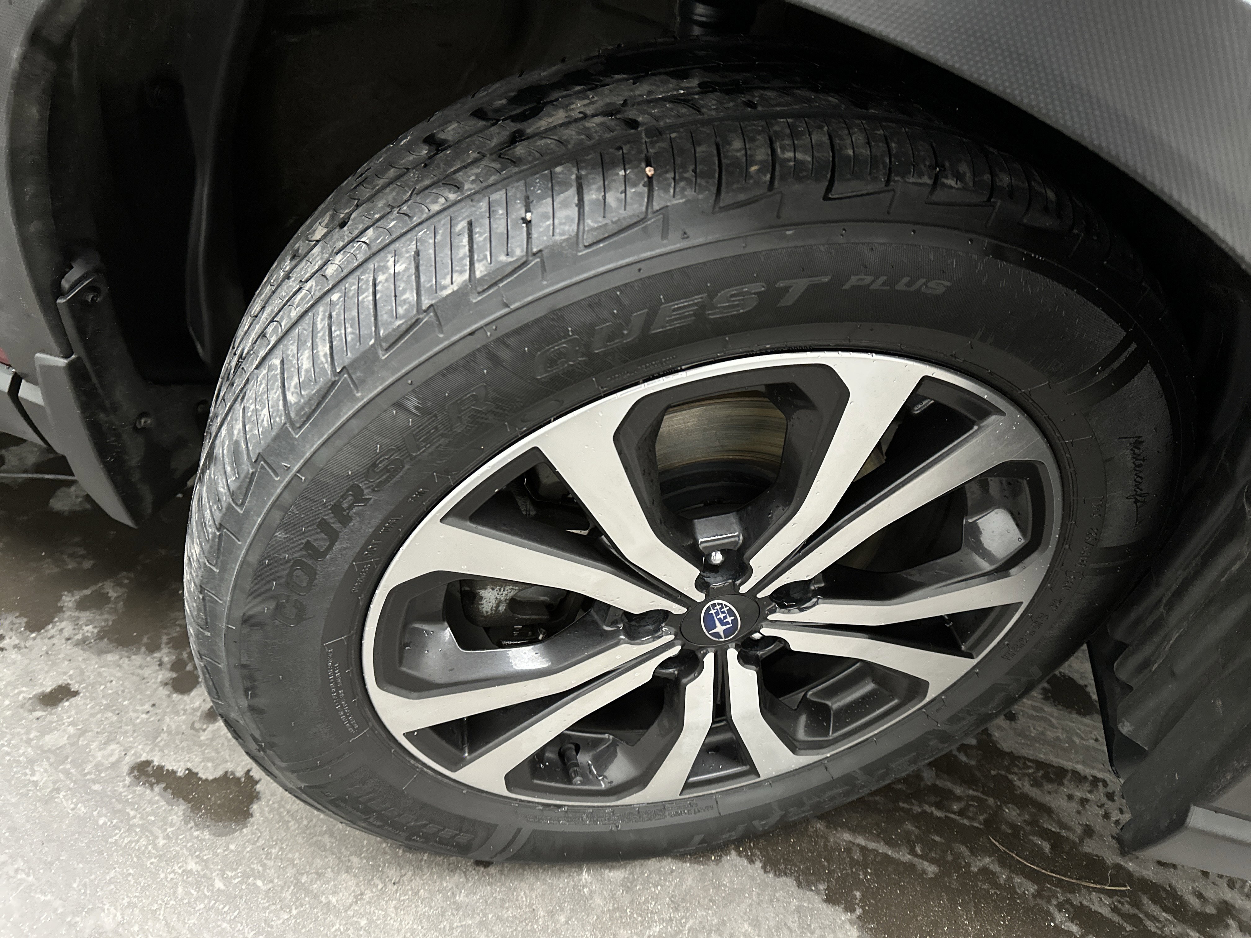 Used 2022 Subaru Forester Limited image 10