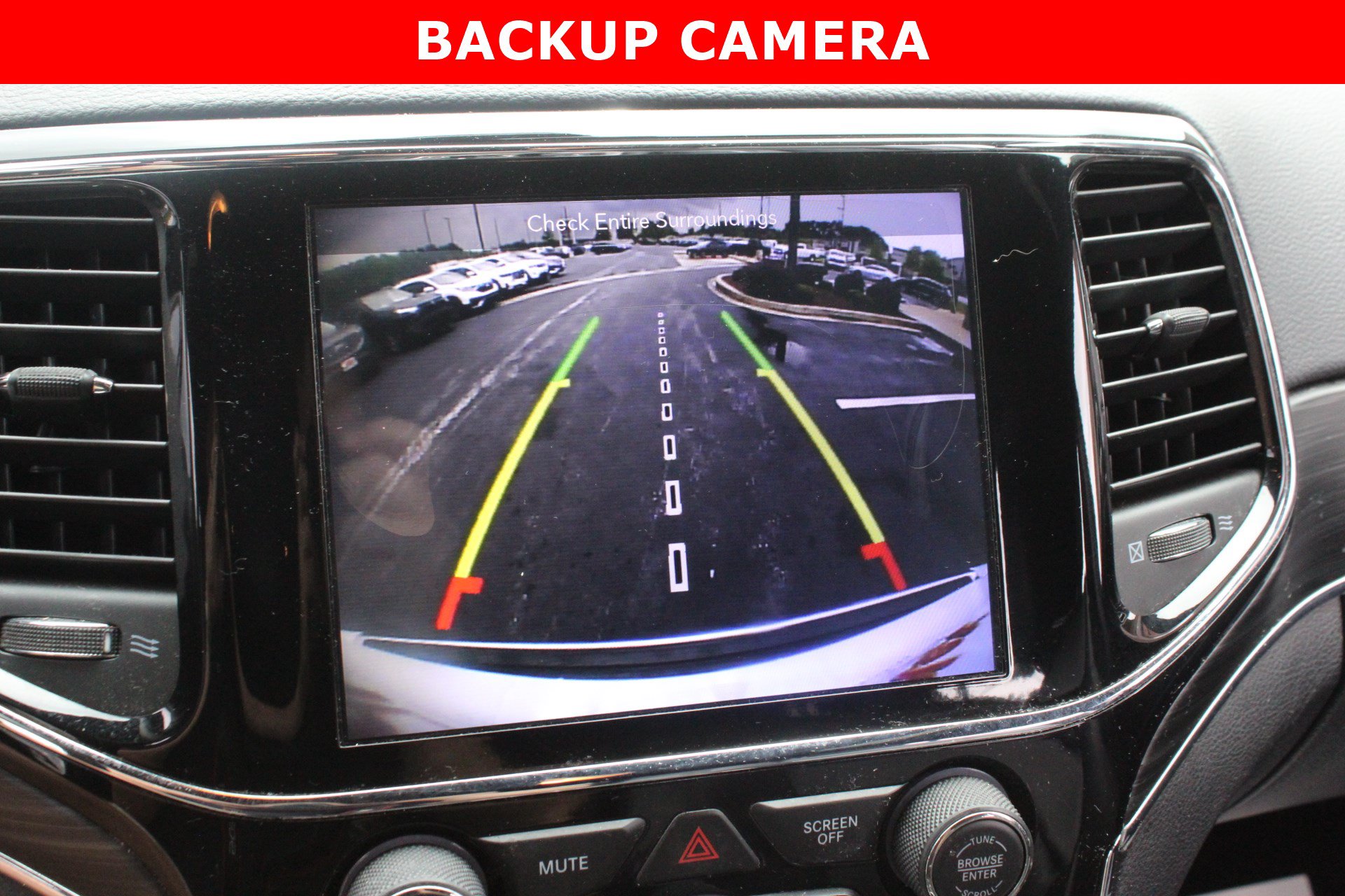 Used 2019 Jeep Grand Cherokee Limited AWD/4WD image 22
