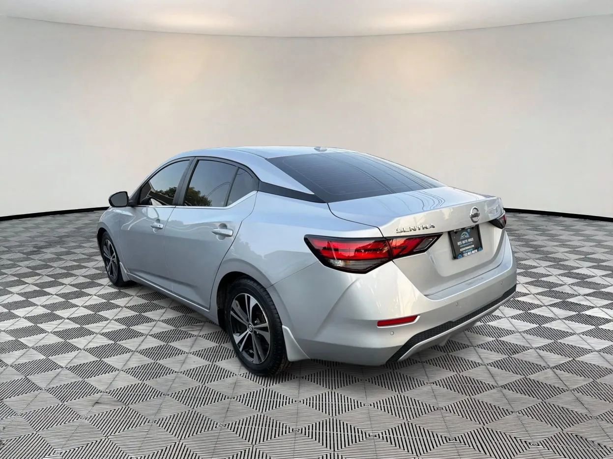Used 2022 Nissan Sentra SV w/ All-Weather Package FWD image 5