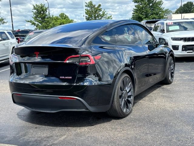Used 2023 Tesla Model Y Performance AWD/4WD image 12