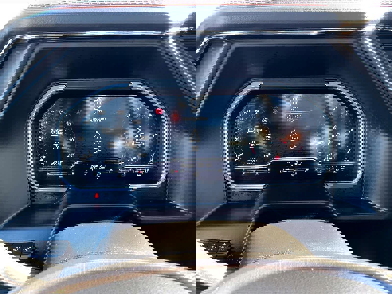 Used 2023 GMC Sierra 1500 AT4 w/ Technology Package image 25