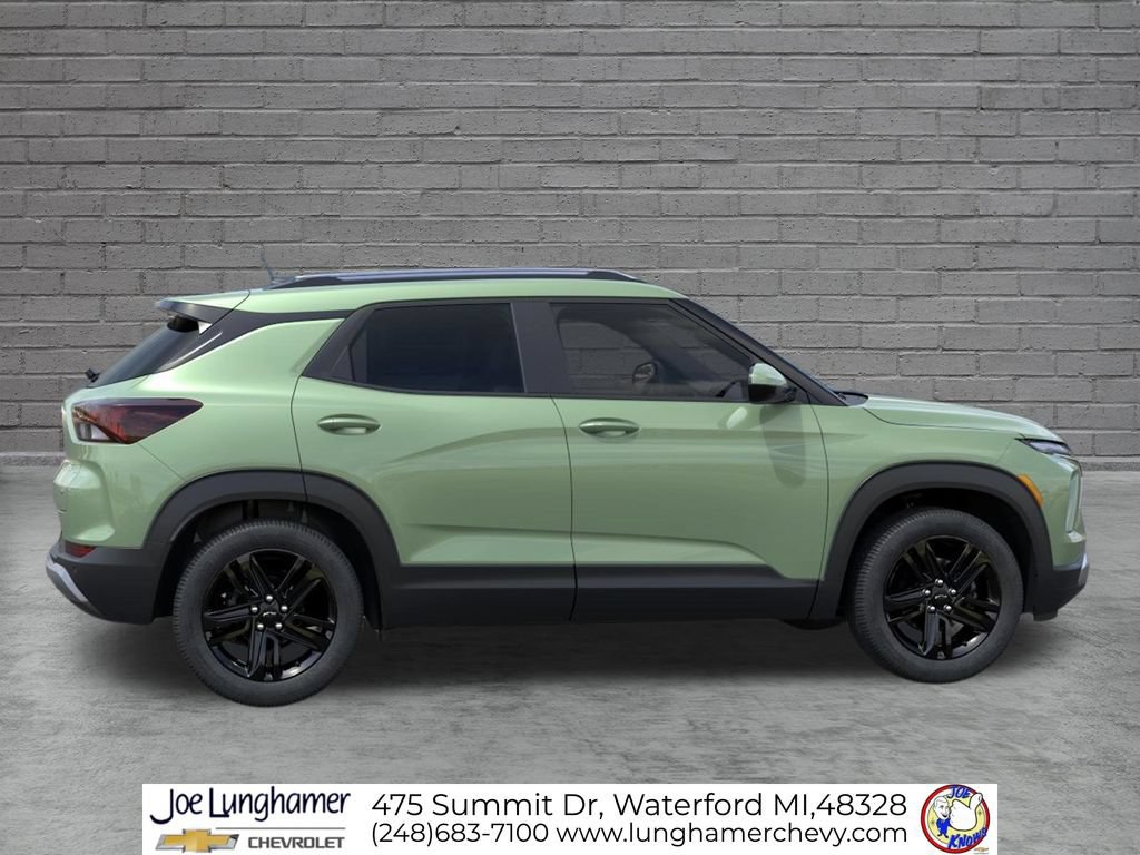 New 2026 Chevrolet TrailBlazer LT w/ Midnight Edition AWD/4WD image 6