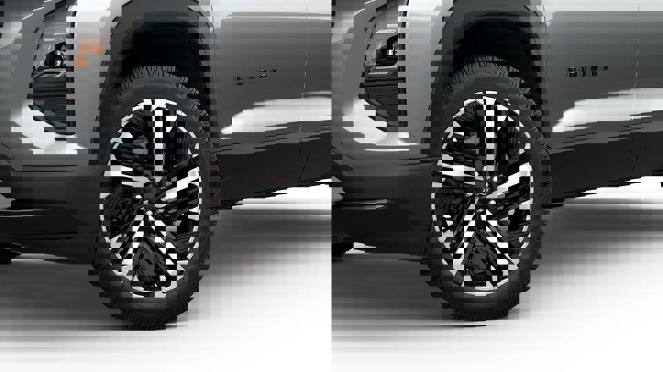 New 2026 Chevrolet Equinox RS w/ LPO, Floor Liner Package image 6