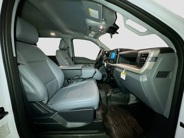 New 2026 Ford F350 XL w/ XL Chrome Package image 30
