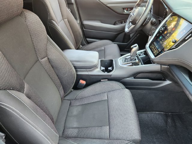 Used 2023 Subaru Outback Premium AWD/4WD image 16