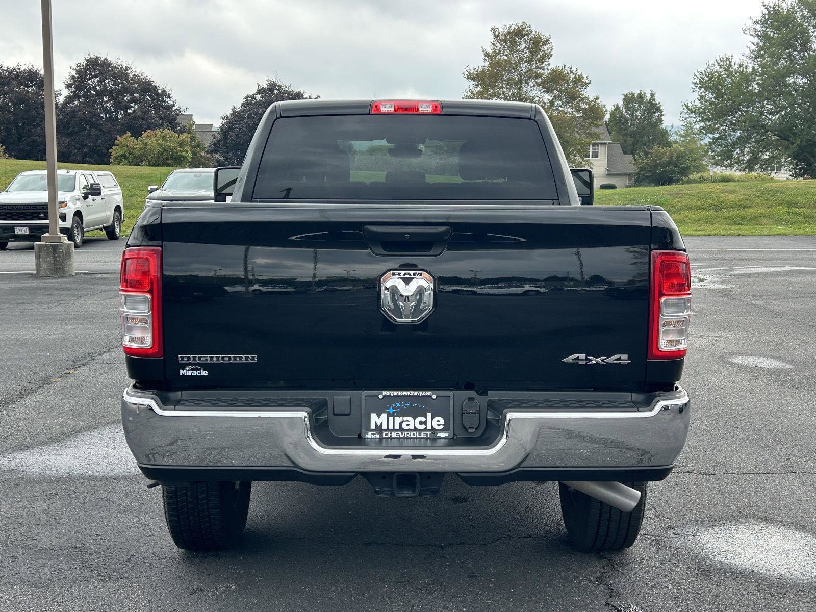 Used 2024 RAM 2500 Big Horn w/ Bed Utility Group image 6