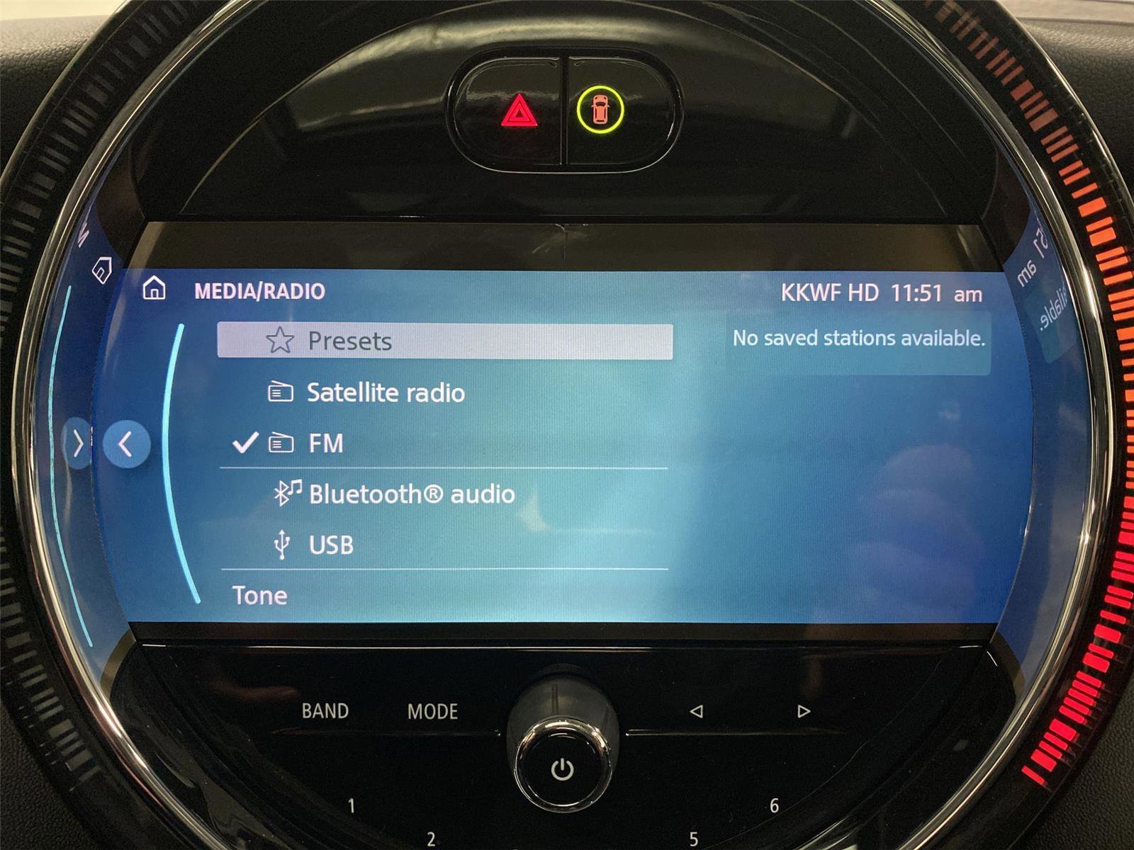 Certified 2024 MINI Cooper SE image 16