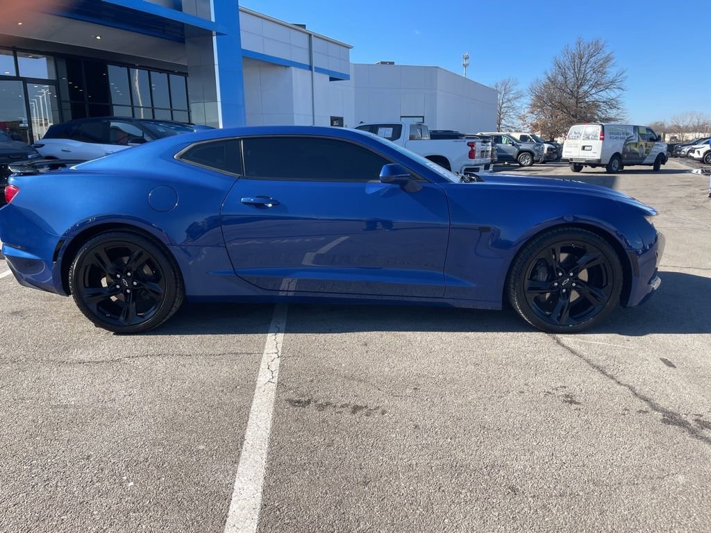 Certified 2022 Chevrolet Camaro LT w/ Technology Package image 2