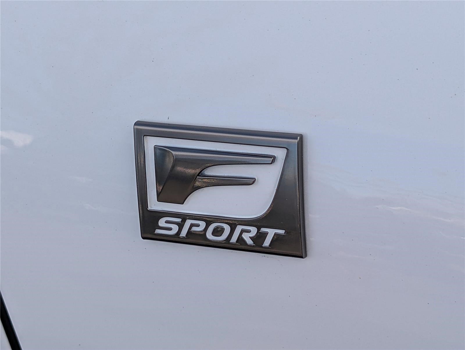 Used 2024 Lexus ES 350 F Sport image 10