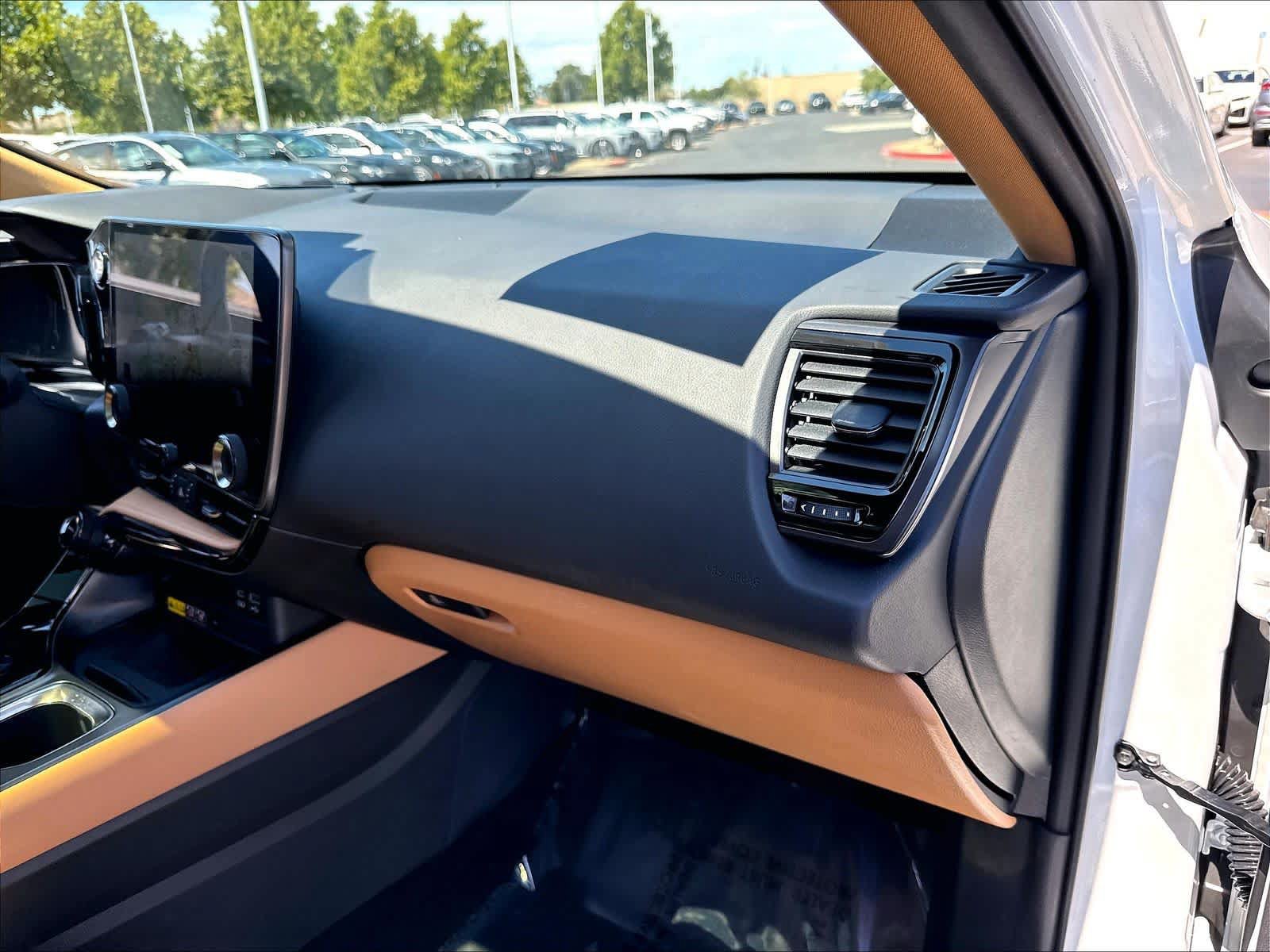 Used 2024 Lexus NX 350 AWD w/ Vision Package image 28