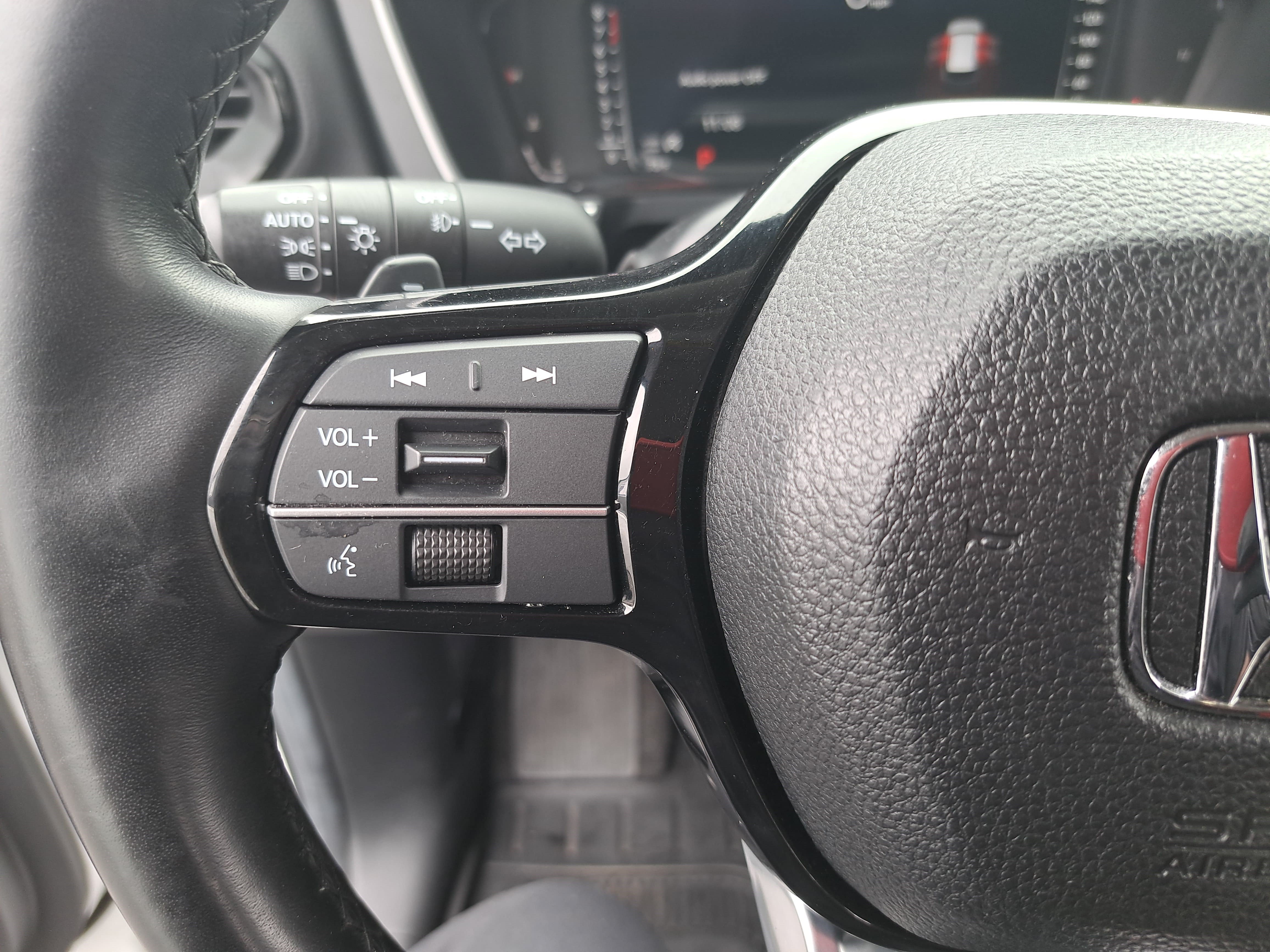 Used 2024 Honda Pilot Elite image 18