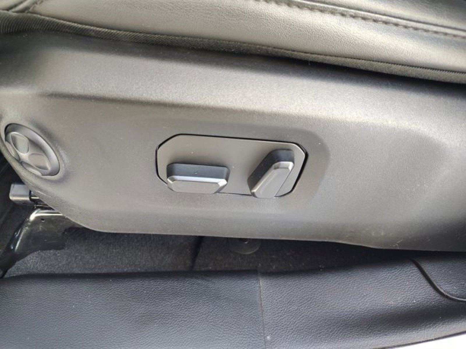 Used 2024 Jeep Wrangler High Altitude image 12