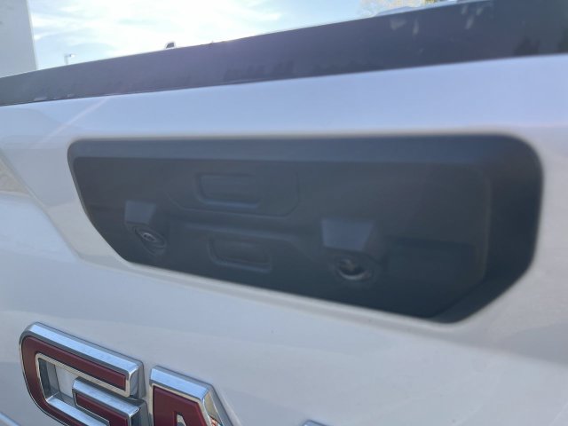 Used 2024 GMC Sierra 1500 SLT w/ SLT Premium Plus Package AWD/4WD image 11