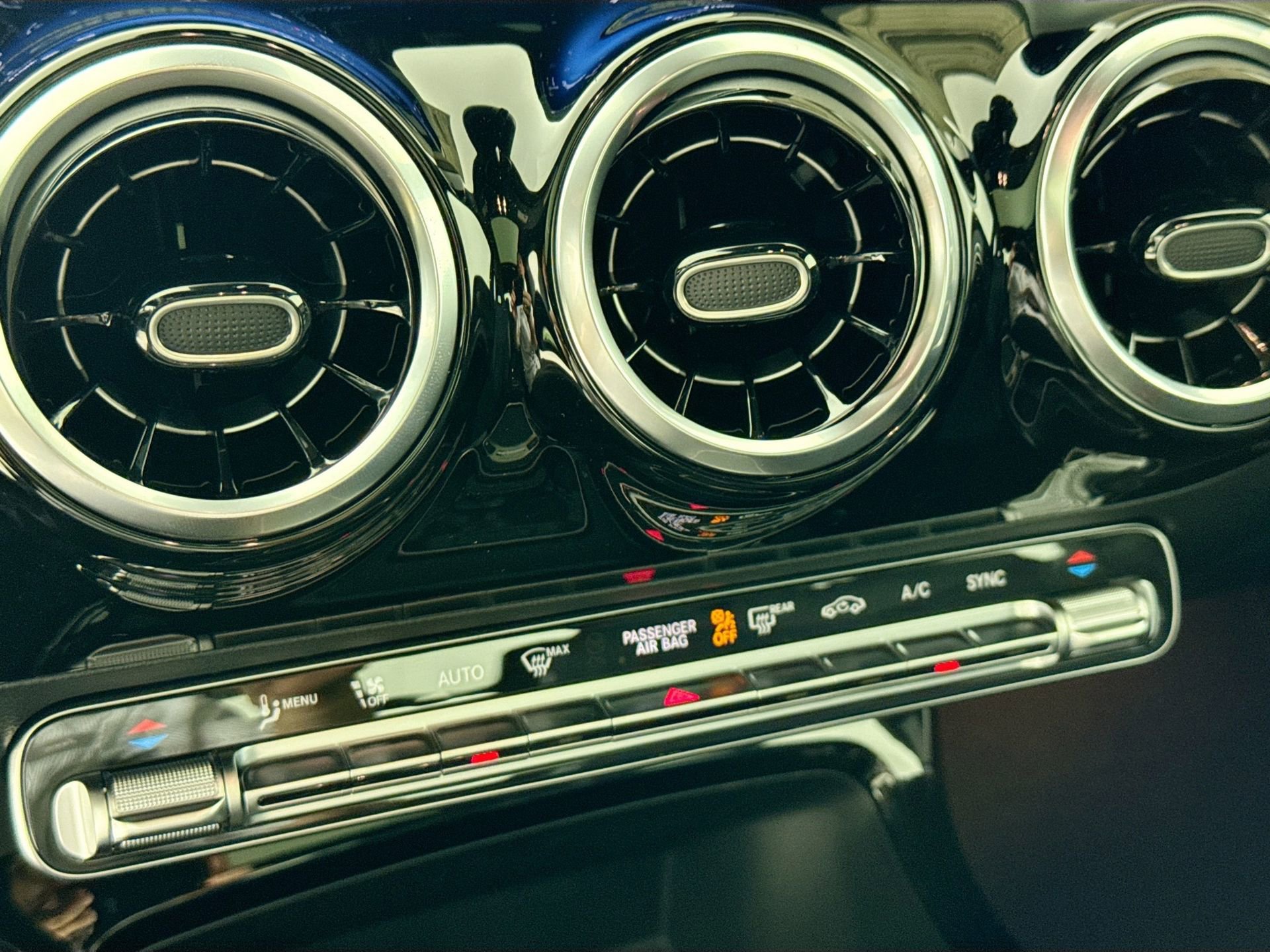 New 2026 Mercedes-Benz CLA 250 4MATIC image 16