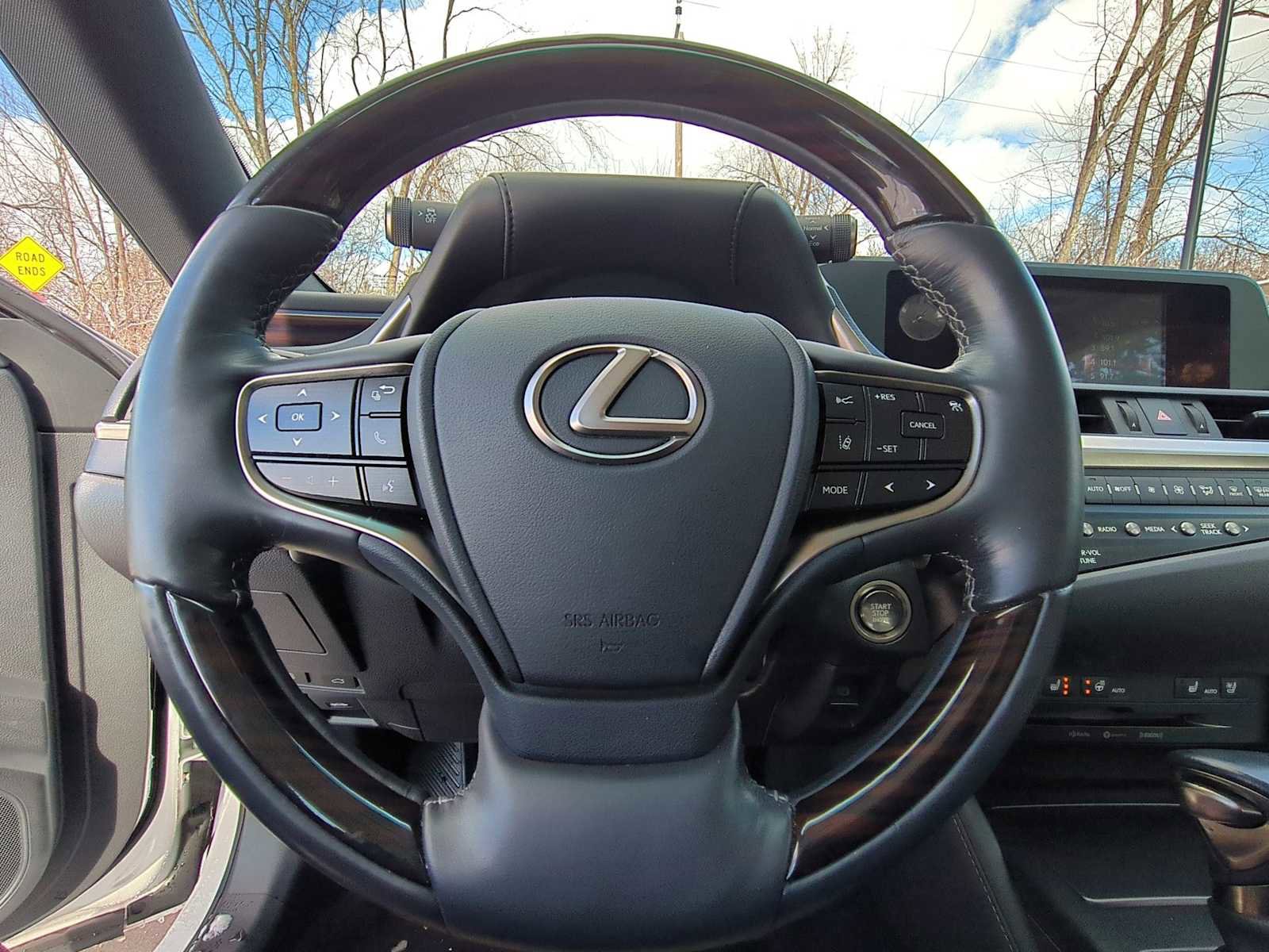 Used 2019 Lexus ES 350 image 24