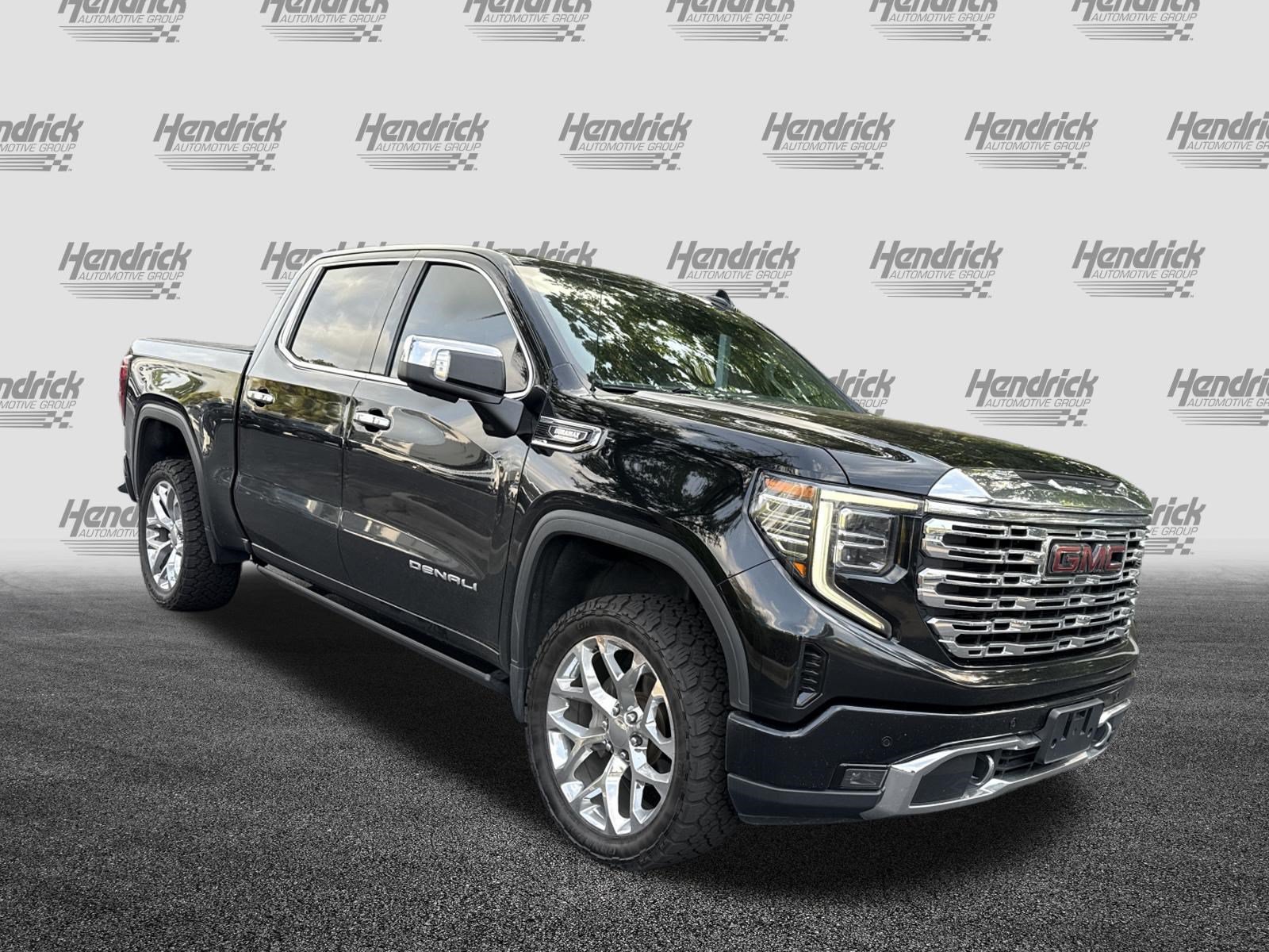 Used 2022 GMC Sierra 1500 Denali AWD/4WD image 2