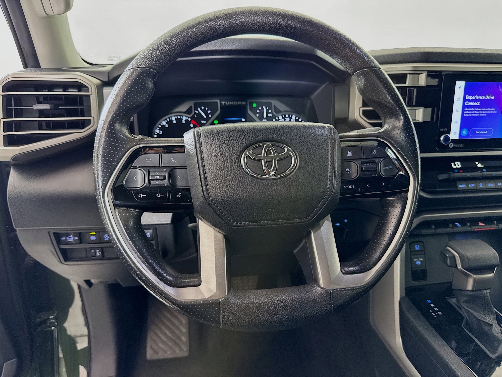 Used 2022 Toyota Tundra SR5 w/ Convenience Package RWD image 12