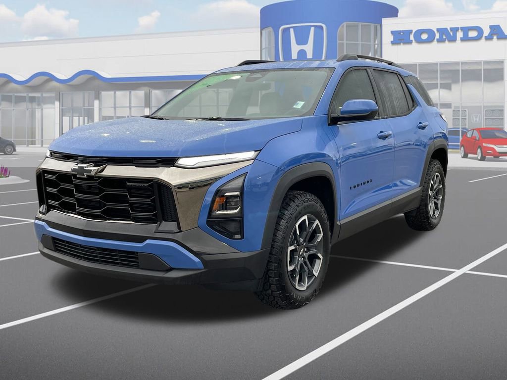 Used 2025 Chevrolet Equinox ACTIV w/ Convenience Package III image 3