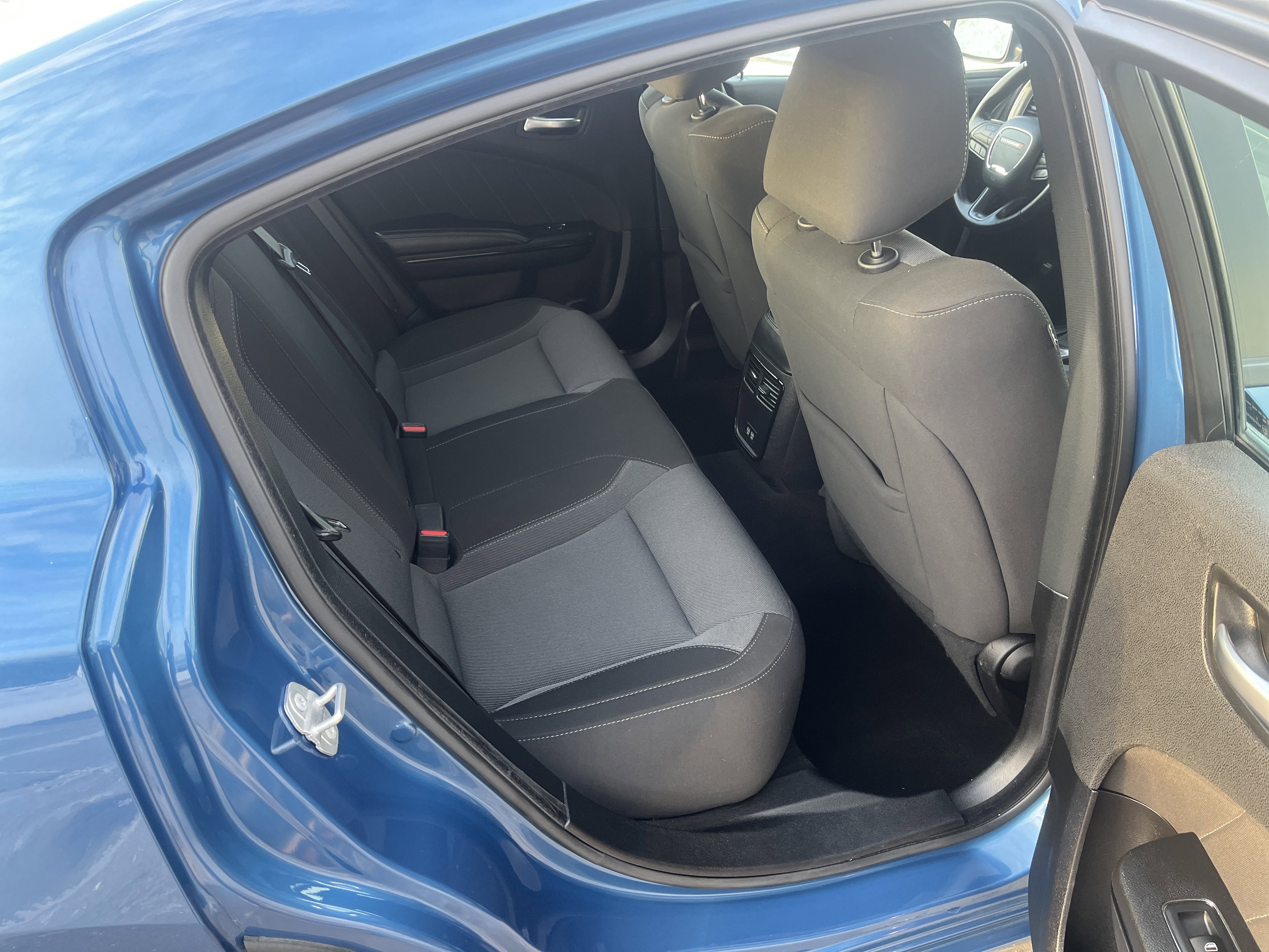 Used 2021 Dodge Charger SXT w/ Blacktop Package image 13