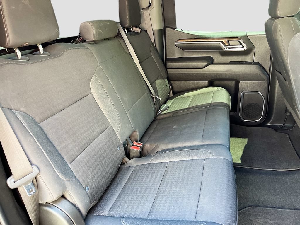 Used 2022 Chevrolet Silverado 1500 LT AWD/4WD image 26