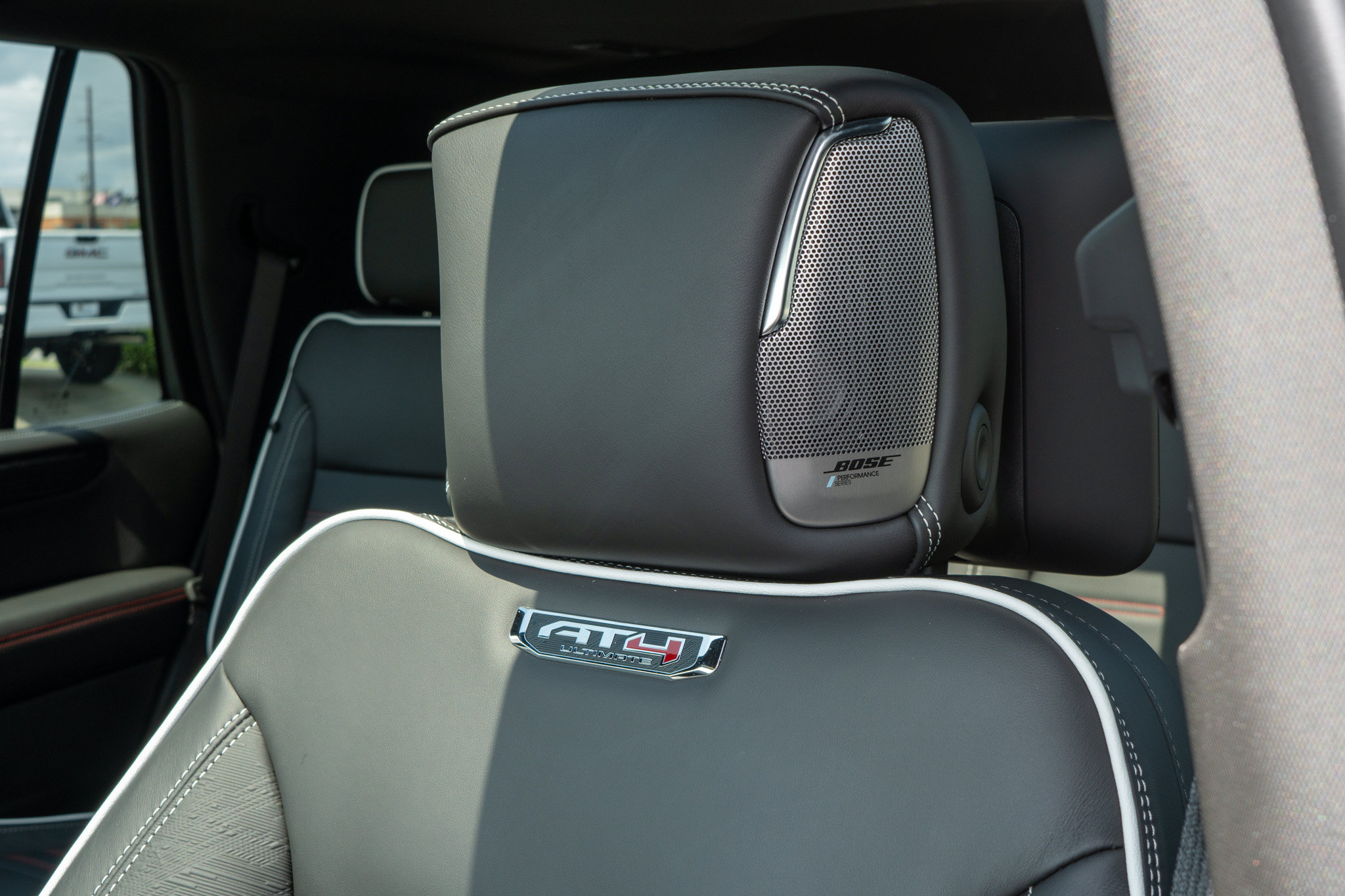 New 2026 GMC Yukon AT4 Ultimate AWD/4WD image 31