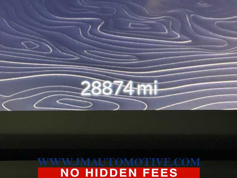 Used 2023 Jeep Grand Cherokee Altitude AWD/4WD image 22