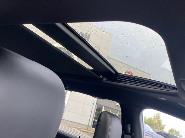 New 2026 Chrysler Pacifica Limited w/ S Appearance Package image 32