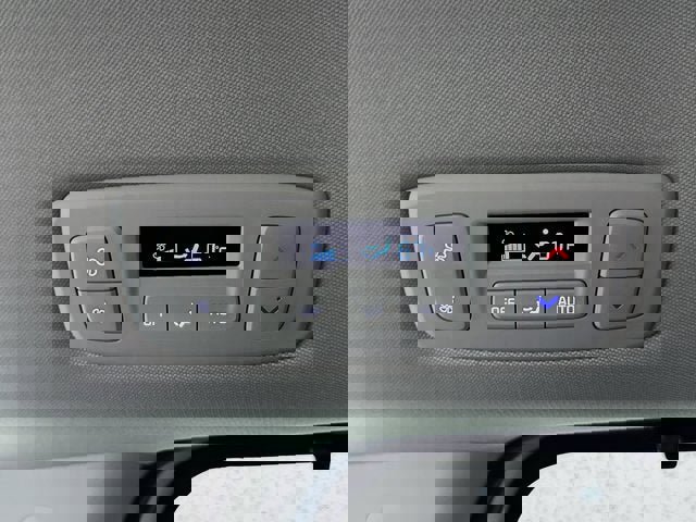 Certified 2024 Kia Carnival EX image 27