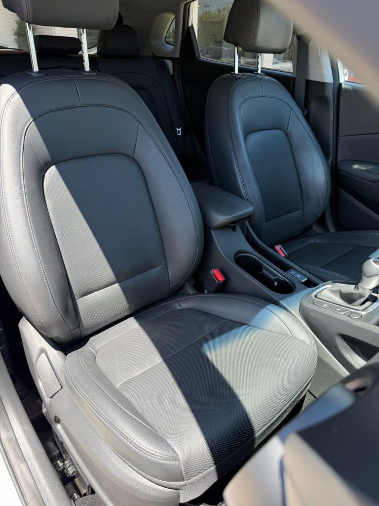 Used 2022 Hyundai Kona Limited image 22