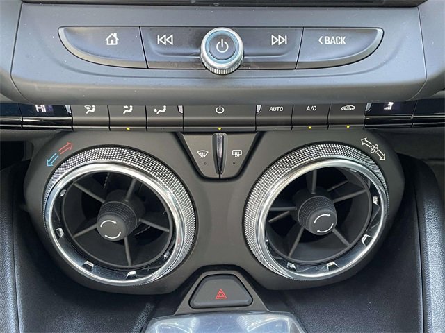 Used 2018 Chevrolet Camaro LT w/ Technology Package image 29